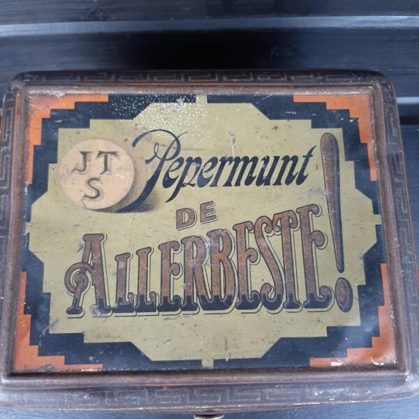 Antiek winkelblik JTS