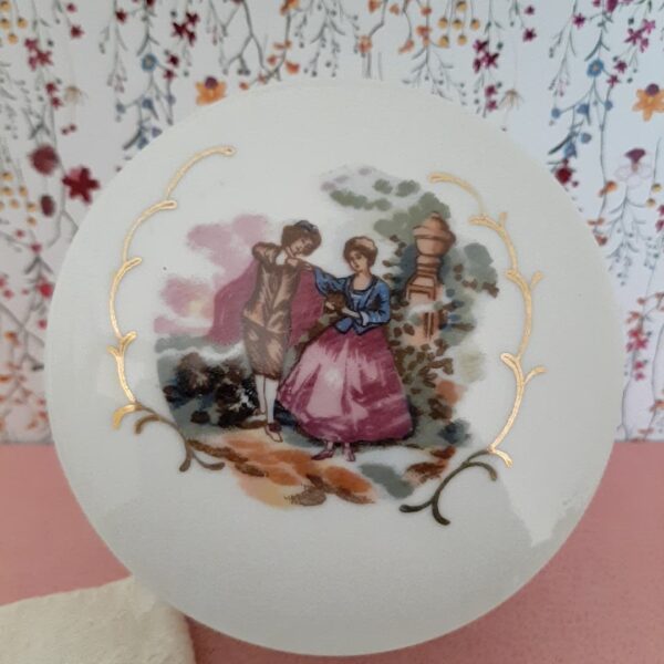 Dekseldoos porselein