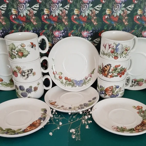 6 kop en schotels Libelle Marjolein Bastin