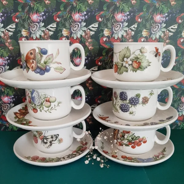 6 kop en schotels Libelle Marjolein Bastin
