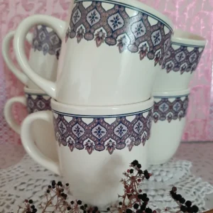 Set Van 6 Grote Bekers Ornamenten