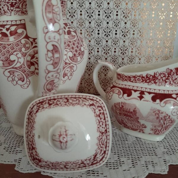 Koffiepot, melkkan Petrus Regout