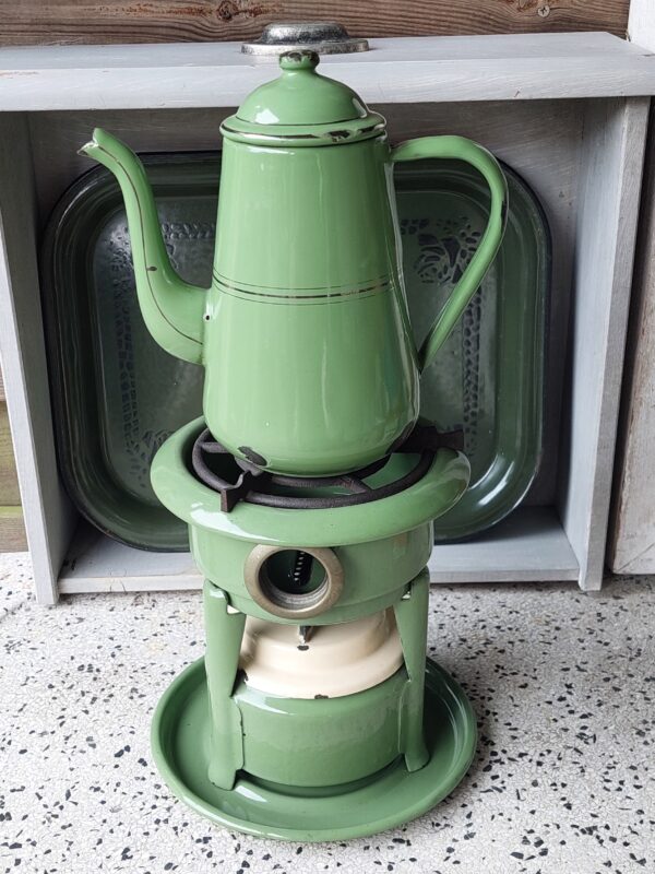 Emaille petroleumstel met koffiepot