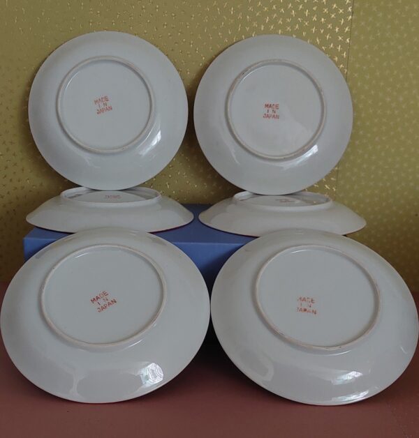 Japans theeservies Kutani