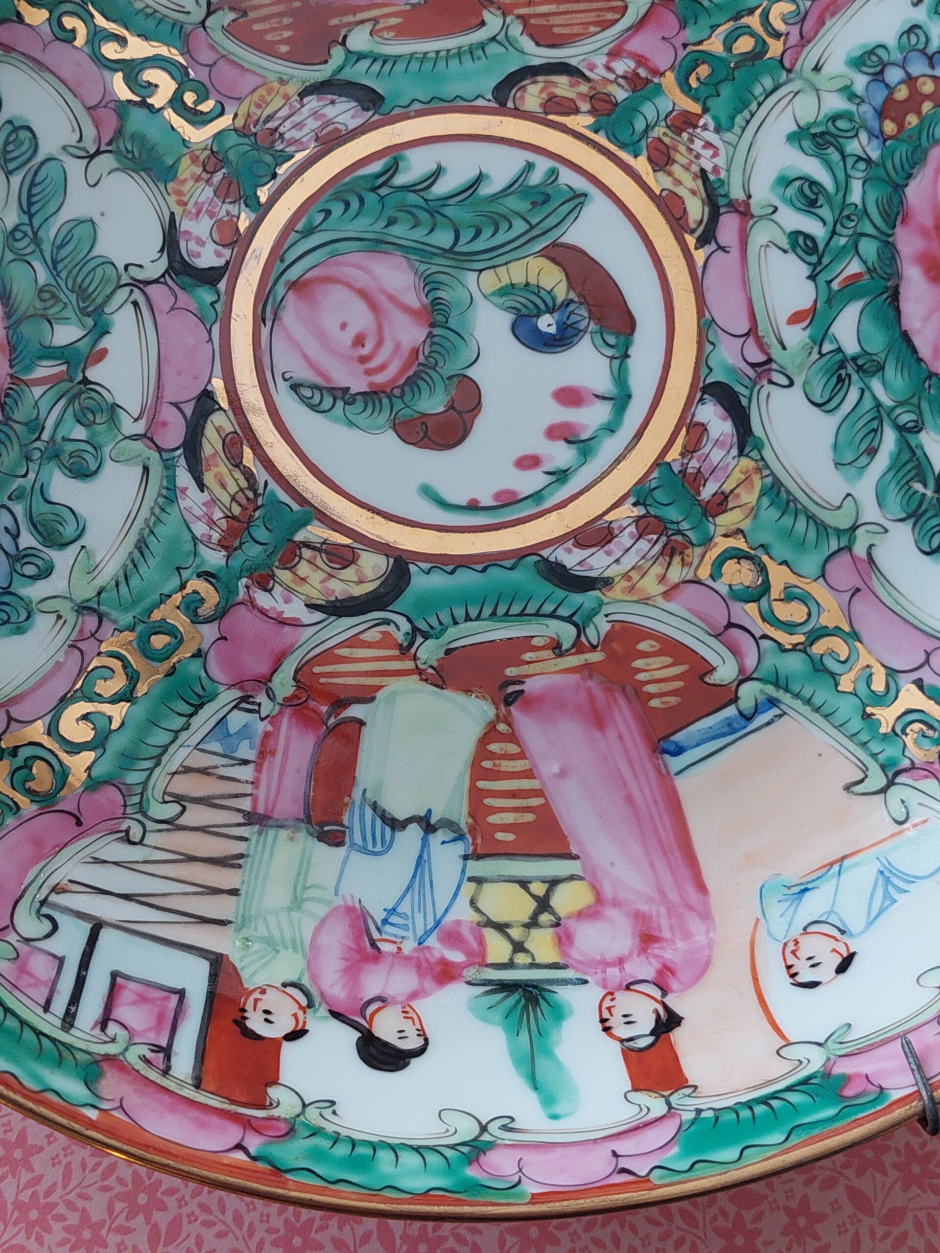 20240412_125300 Chinese Famille Rose schaal