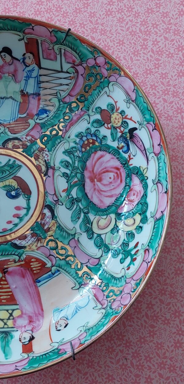 20240412_125319 Chinese Famille Rose schaal