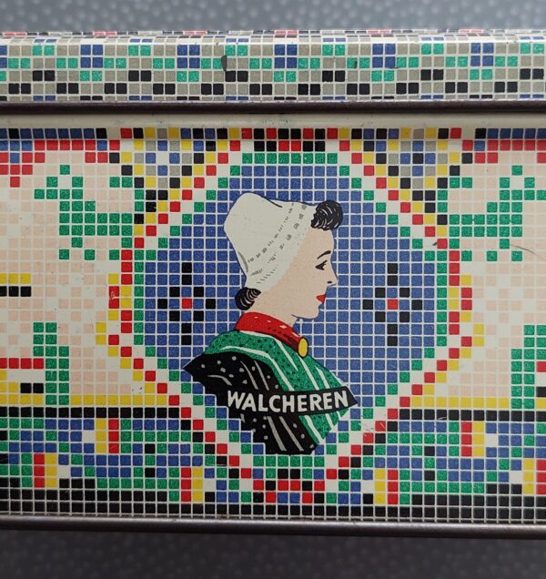 Blikken trommel klederdracht