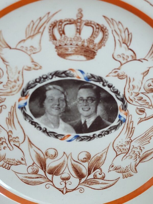 Wandbord Bernhard & Juliana