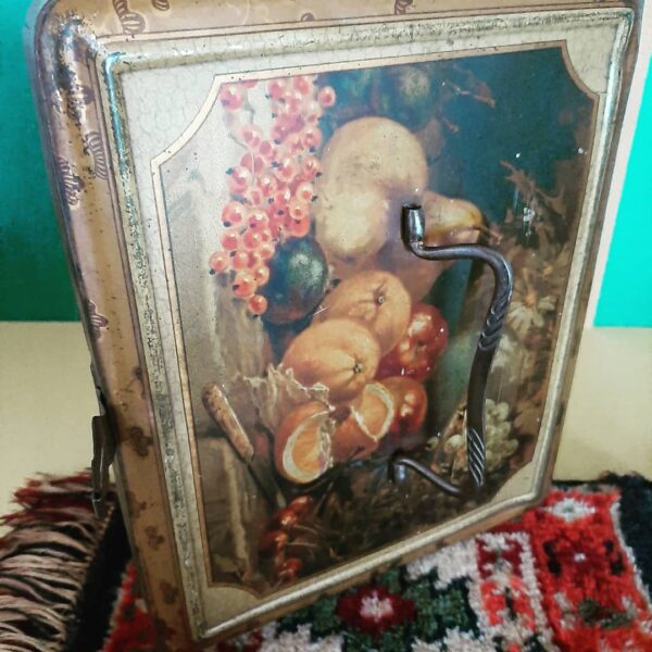 Antieke blikken trommel