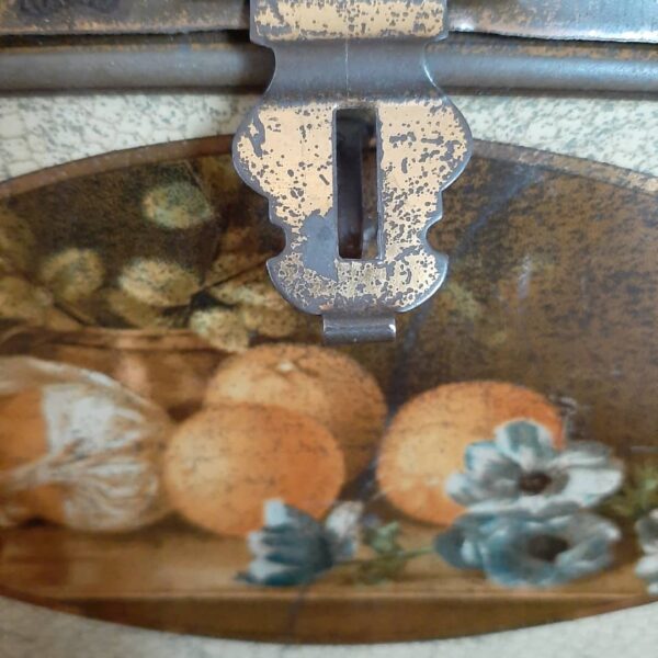 Antieke blikken trommel