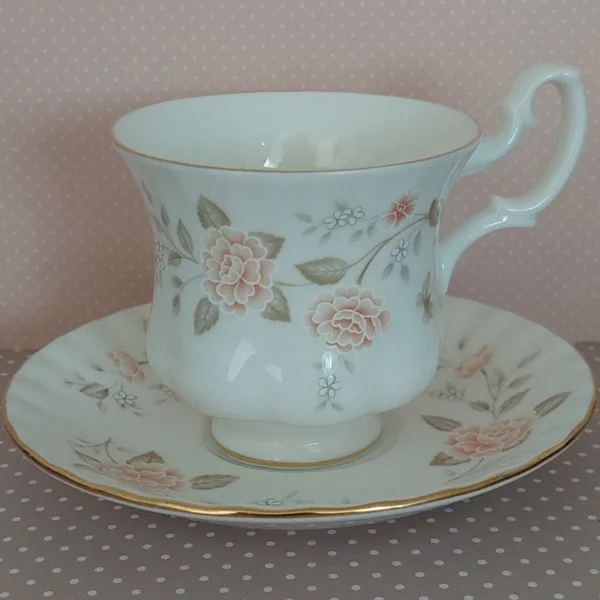 Royal Albert kop en schotel