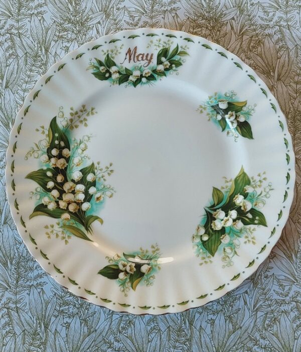 Royal Albert ontbijtset Flower of the month May