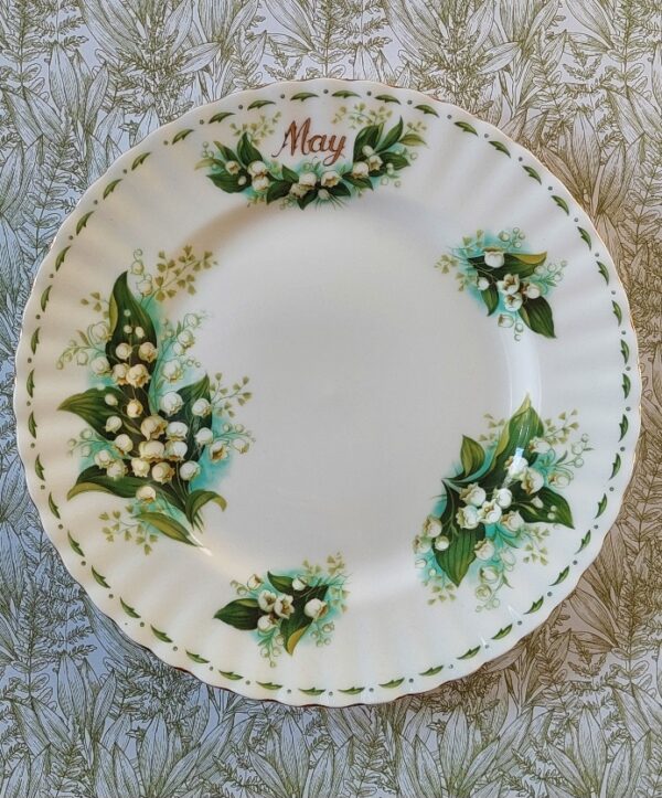 Royal Albert ontbijtset Flower of the month May