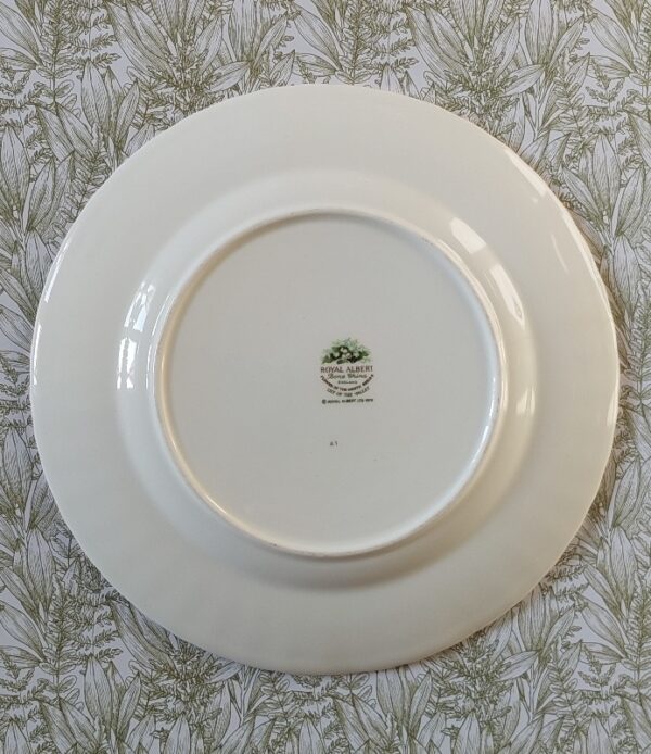 Royal Albert ontbijtset Flower of the month May