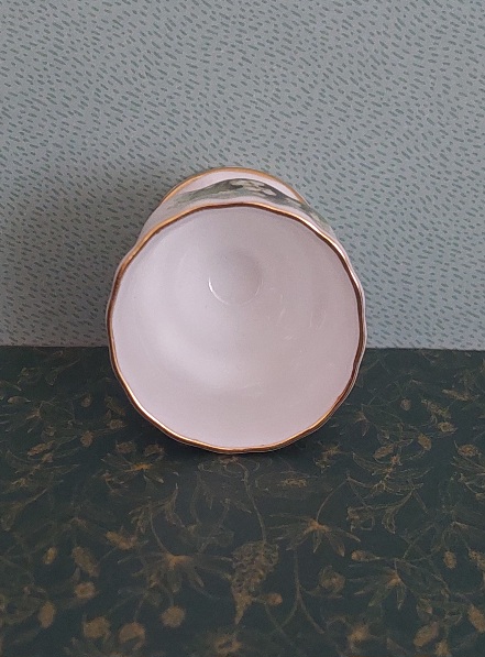 Royal Albert ontbijtset Flower of the month May