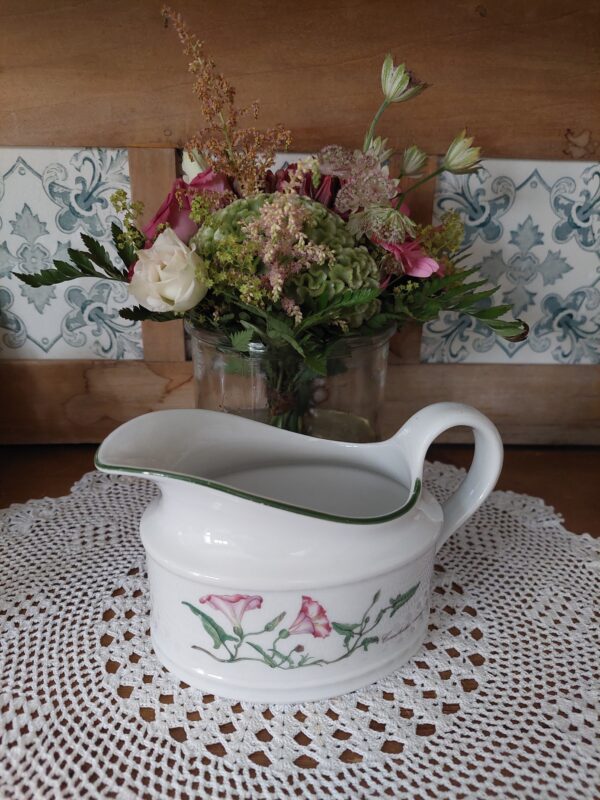 Vintage Sauskom Renate Botanica