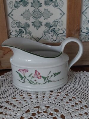 Vintage Sauskom Renate Botanica