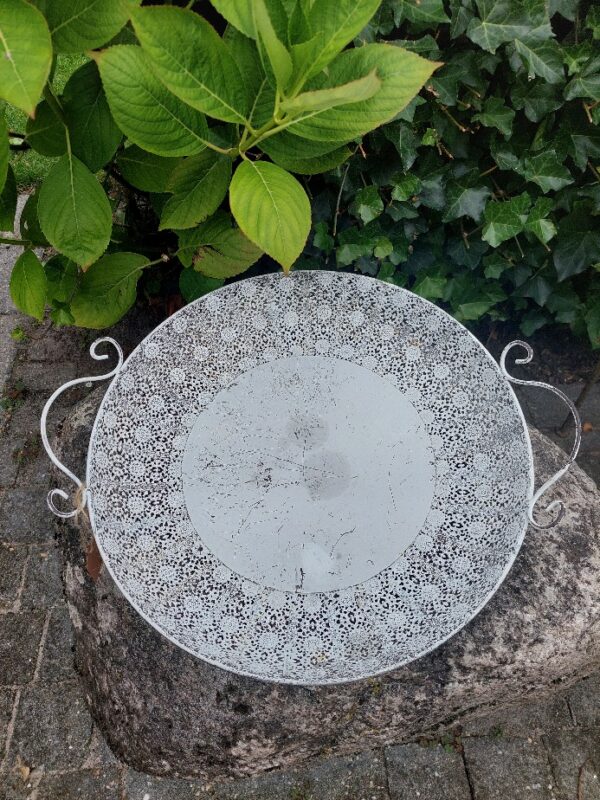 20240725_124750 Brocante metalen schaal