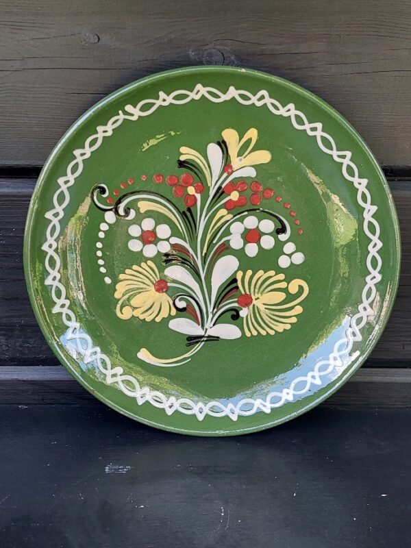 Hongaarse fruittest aardewerk