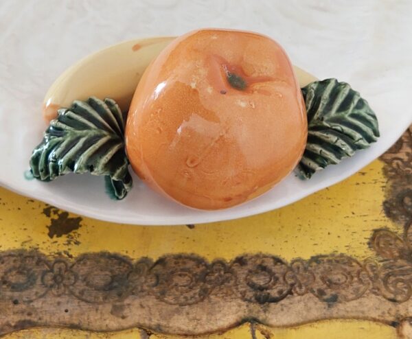 Barbotine Majolica  schaal