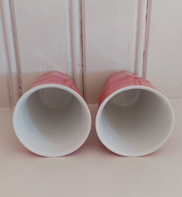 Set 2 rode hoge bekers