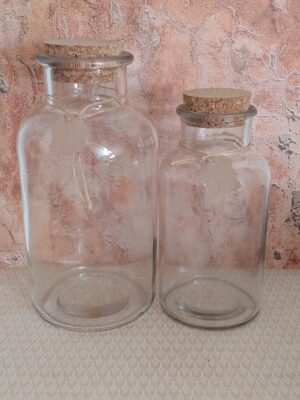 2 Glazen Voorraadpotten Met Kurk