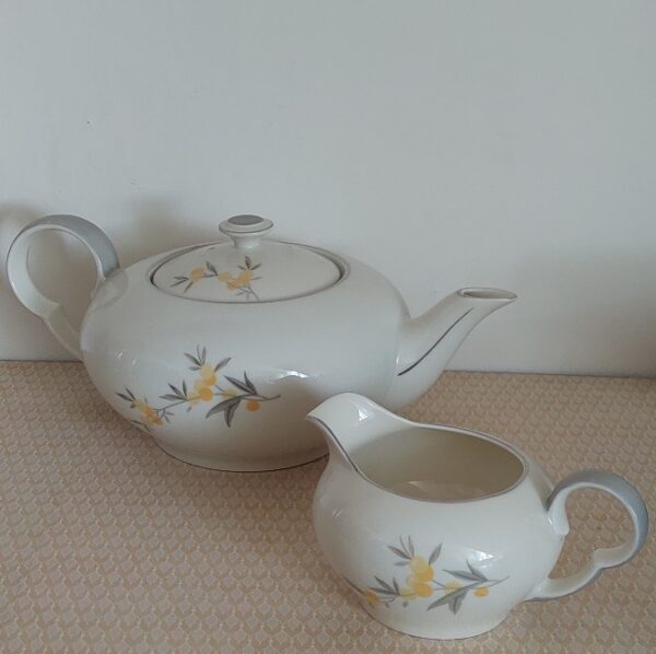 Theepot En Melkkan Puls Lady