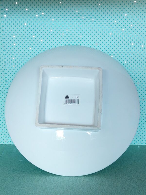 Kruidenschaal op voet