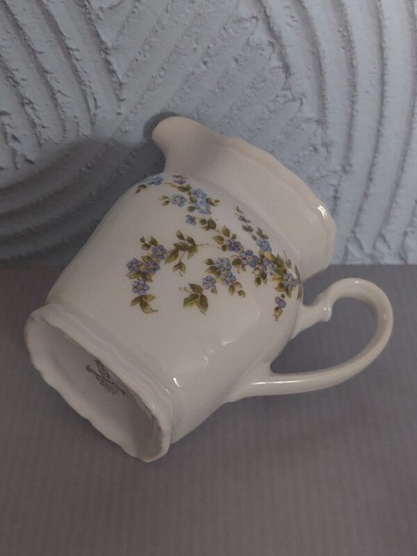 Melkkannetje Winterling Vergeet-mij-nietjes