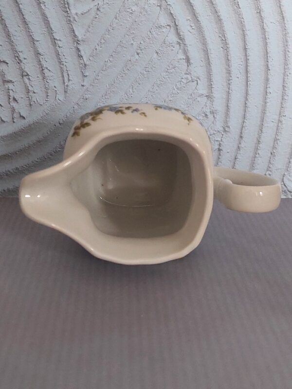 Melkkannetje Winterling Vergeet-mij-nietjes