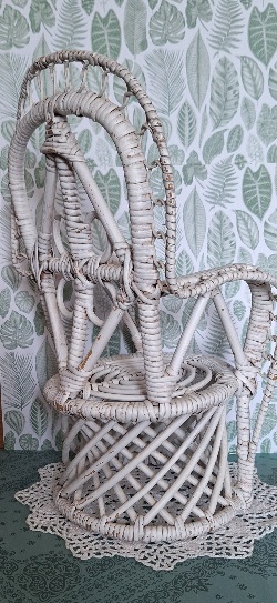 Poppenstoel Gevlochten Riet, Wit