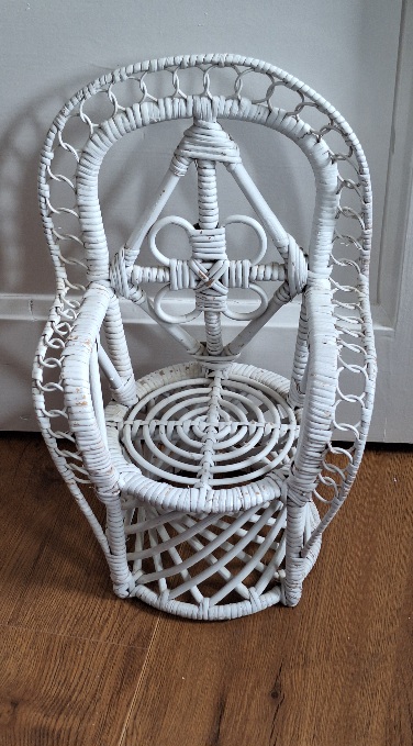 Poppenstoel Gevlochten Riet, Wit
