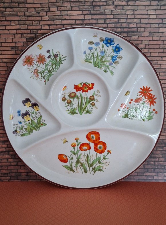 Retro Gourmetbord Wildflowers