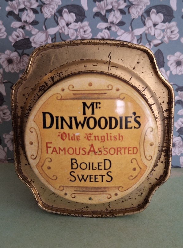 Engels Vintage Snoepblik Mr Dinwoodie's