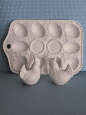 Brocante Eierschaal met Peper en Zoutstel