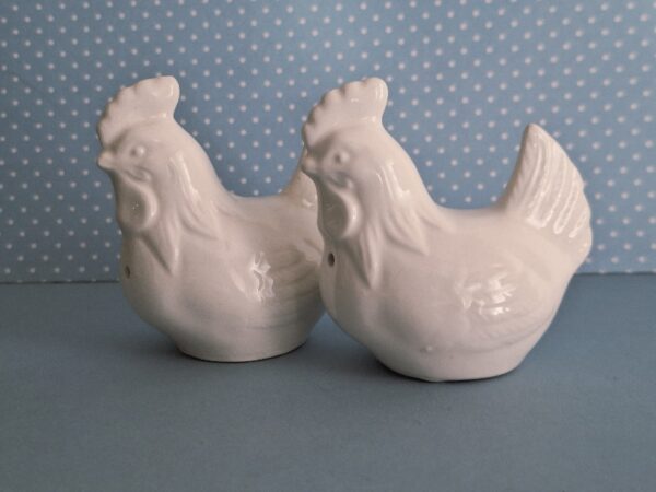 20260302_144425 Brocante Eierschaal met Peper en Zoutstel