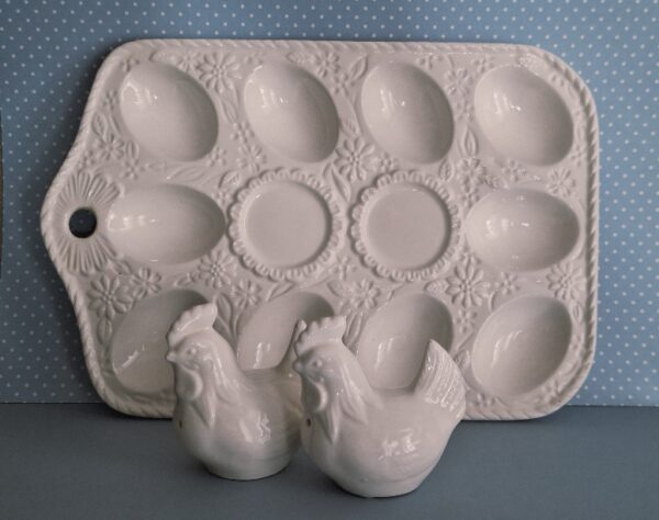 20260302_144453 Brocante Eierschaal met Peper en Zoutstel