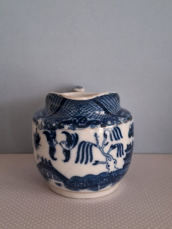 Blue Willow Melkkannetje