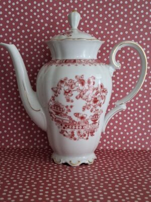 20260317_122443 Koffiepot Seltmann Weiden Bavaria Theresia Rood