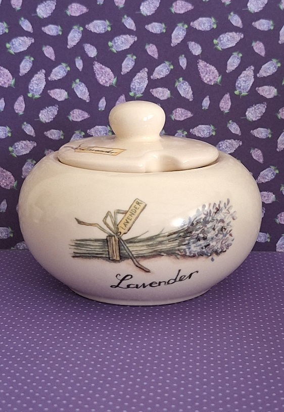 Suikerpot Lavender  Jet Ter Steege