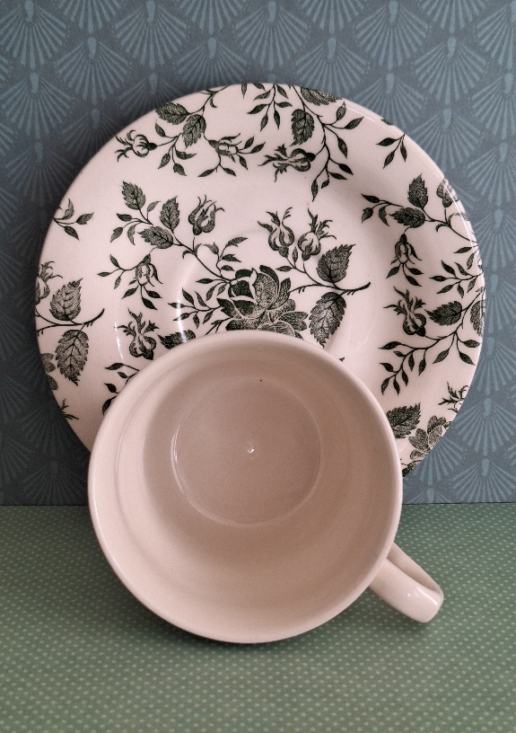 20260414_111308 Engelse Kop En Schotel E.I.T