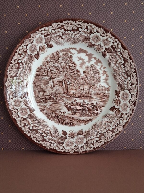 Dinnerbord Churchill England Bruin