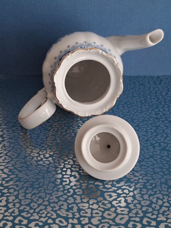 20260611_141815 Kleine Koffiepot Seltmann Weiden Bavaria Theresia Blauw