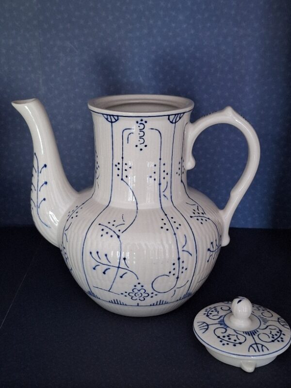 20260823_131544 Servies Boch Copenhaque Saks