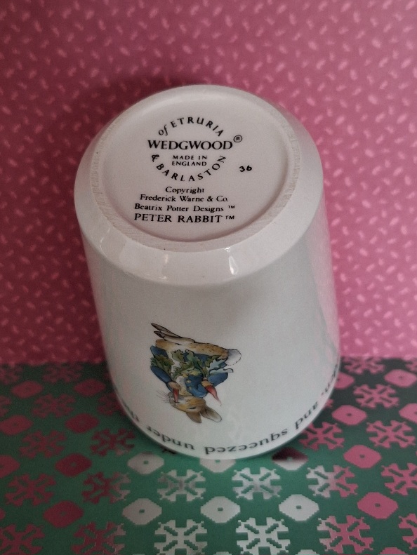 20260830_125639 Beker Peter Rabbit Keramiek Wedgewood